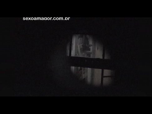 ❤️ Blondýnka se nechá tajně natáčet šmírákem ze sousedství schovaným za dutými cihlami. ️ Super sex u cs.raceporn.ru ﹏
